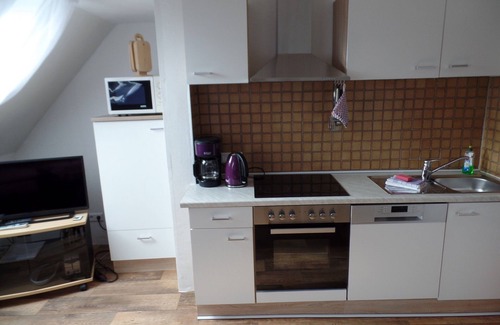 Stickenbuttel Apartment | Apartment '3-Raum' with Shared Terrace and Wi-Fi