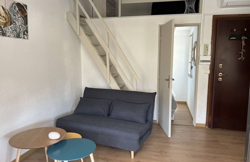 Gruissan Apartment | Apartment 4 pers Grazel area near beach, port, shops