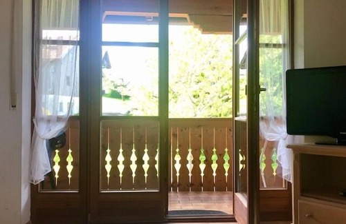 Kleinhogl Apartment | Apartment 6, 59 sqm 2 separate bedrooms, balcony