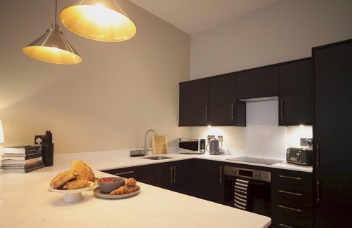 Bont Newydd Apartment | Apartment 6 Old Conservative Club in Historic Town | Pass the Keys