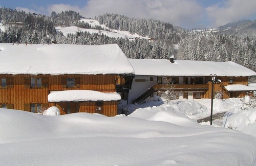 Aschau im Chiemgau Apartment | Apartment 62 sqm with two separate bedrooms, terrace, App. 206
