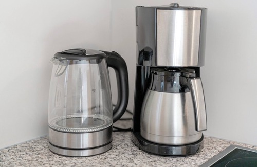 Kappelrodeck Apartment | Apartment 'A, 4 Sterne' with Mountain View, Private Terrace and Wi-Fi