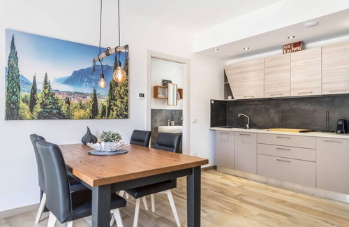 Marciaga Apartment | Apartment 'Ai Colli garden relax apartment' with Private Terrace, Private Garden and Wi-Fi