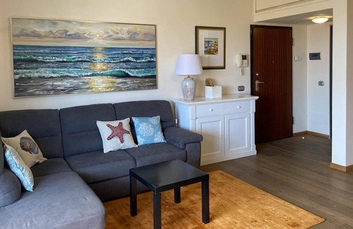 Marciana Marina Apartment | Apartment Alba 2 close to the Beach with Sea View, Mountain View & Terrace