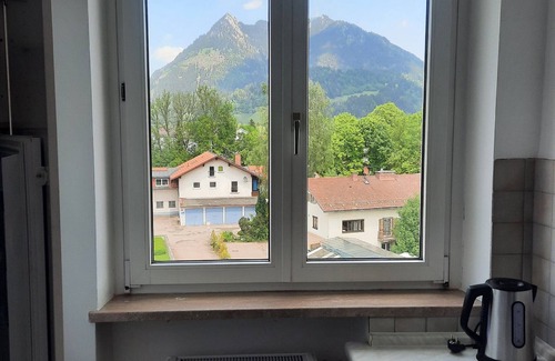 Sonthofen Apartment | Apartment 'Allgäu Auszeit' with Balcony and Wi-Fi