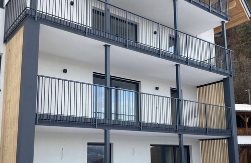 Longomoso Apartment | Apartment "Alpenglow Aurelia" with Mountain View, Private Terrace & Wi-Fi