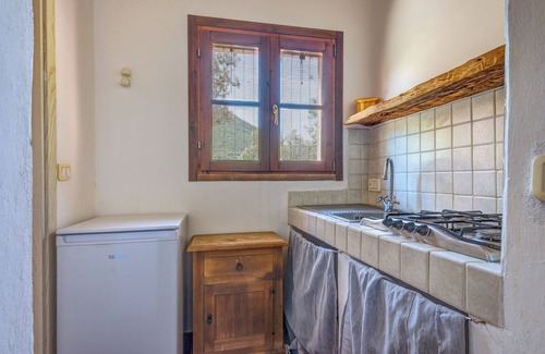 Cavo Apartment | Apartment 'Amandolo - Arco' with Sea View, Wi-Fi and Air Conditioning