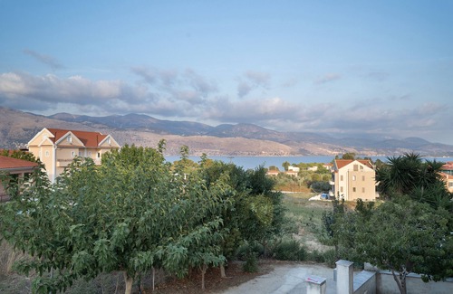 Lixouri Apartment | Apartment 'Anna's House 1 In Lixouri' with Sea View, Wi-Fi and Air Conditioning