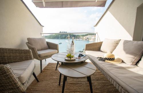 Blace Apartment | Apartment Antun - Adriatic coast retreat