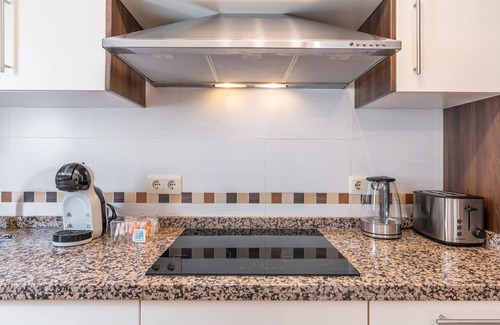 Barrio de la Vega Apartment | Apartment 'Apartamento Molinillo' with Mountain View, Wi-Fi and Air Conditioning