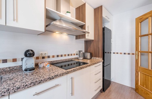 Barrio de la Vega Apartment | Apartment 'Apartamento Molinillo' with Mountain View, Wi-Fi and Air Conditioning