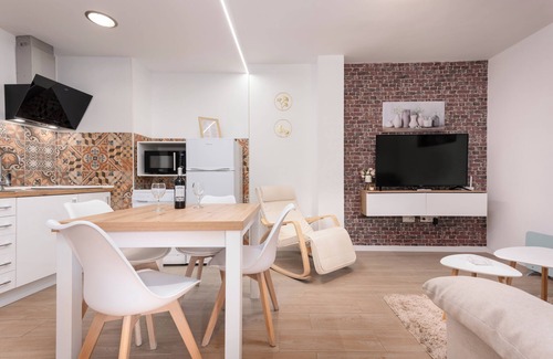 Ronda Apartment | Apartment 'Apartamento Margari' with Wi-Fi and Air Conditioning