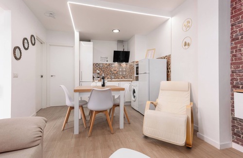 Ronda Apartment | Apartment 'Apartamento Margari' with Wi-Fi and Air Conditioning