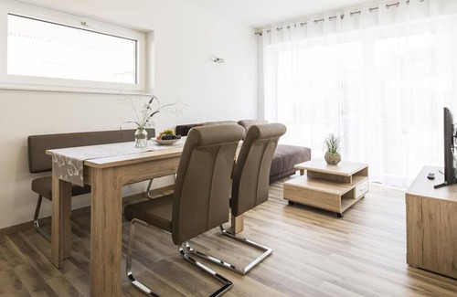 Apetlon Apartment | Apartment/apartment, toilet and bath/shower separate - natural property