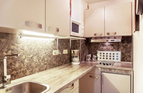 Mittenwald Apartment | Apartment 'Arnspitze' with Mountain View, Balcony and Wi-Fi