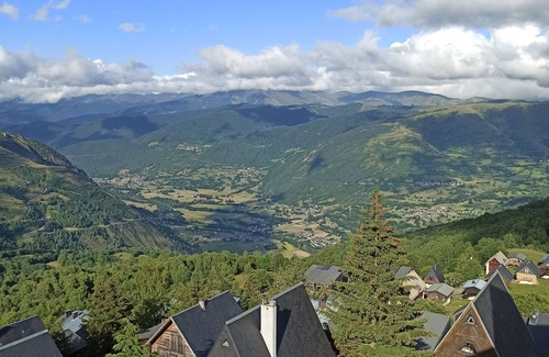 Saint-Lary-Soulan Apartment | Apartment at the foot of the slopes Saint Lary, Pyrenees