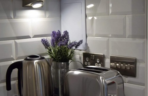 Havering Apartment | Apartment at Morland House Apartments