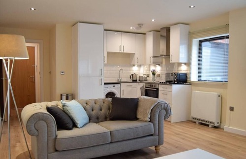 Havering Apartment | Apartment at Morland House Apartments