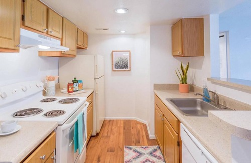 Florida Center North Apartment | Apartment at Universal Studios