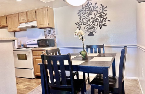 Florida Center North Apartment | Apartment at Universal Studios