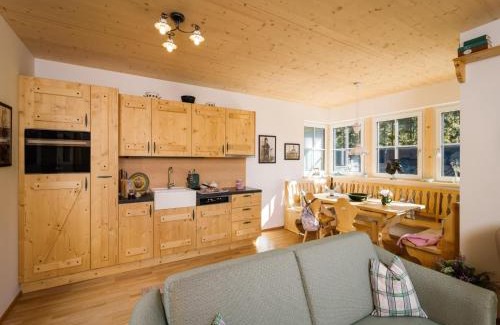 Grundlsee Apartment | Apartment Ausseerland near Ski Slopes