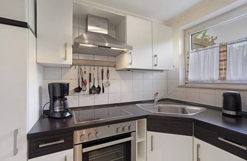 Elleringhausen Apartment | Apartment 'Auszeit' with Mountain View, Balcony and Wi-Fi