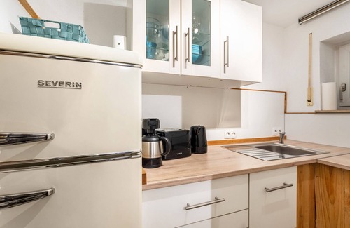 Elleringhausen Apartment | Apartment 'Auszeit' with Mountain View, Balcony and Wi-Fi