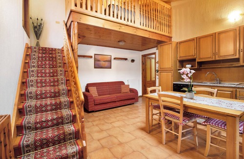 Livigno Apartment | Apartment 'Baita Florin' with Mountain View, Balcony and Wi-Fi
