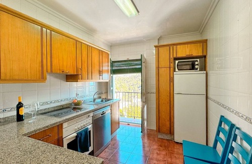 Frigiliana Apartment | Apartment 'Balcones De Frigiliana' with Sea View, Wi-Fi and Air Conditioning