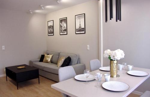 Piekary Slaskie Apartment | Apartment BEIGE Exclusive