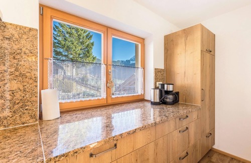 Mittenwald Apartment | Apartment "Bernstein" Near the Ski Lift with Mountain View, Wi-Fi, Balcony & Terrace