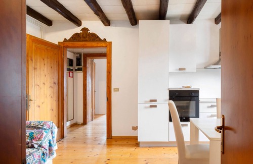 Santa Giustina Apartment | Apartment 'Bivai - Chardonnay' with Shared Pool, Shared Garden and Wi-Fi
