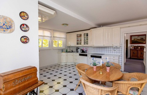 Muritz Apartment | Apartment 'Blanck 1' with Lake View, Private Terrace and Wi-Fi