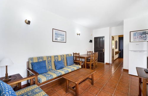 Playa de Santiago Apartment | Apartment 'Bonita Apto Nieves' with Mountain View, Wi-Fi and Air Conditioning