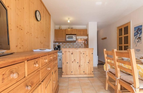 Forville Apartment | Apartment Briançon, 2 bedrooms, 4 persons