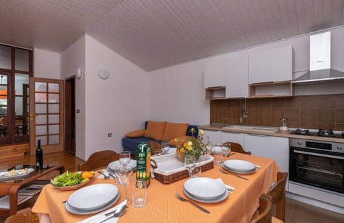 Manjadvorci Apartment | Apartment Bruno (110081-A1) - Barban