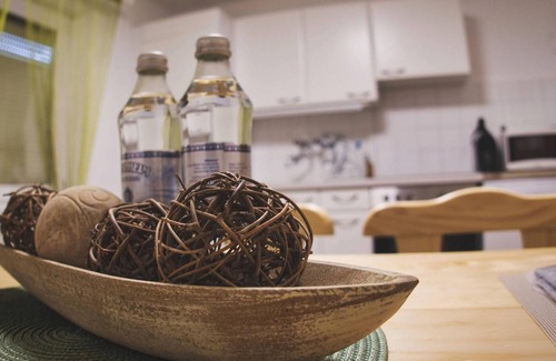 Bodensdorf Apartment | Apartment by Lake Ossiach with Mountain Views