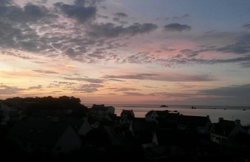 Plougasnou Hotel | Apartment by the sea between the bays of Morlaix and Lannion
