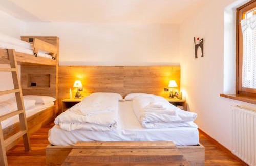 Penia Apartment | Apartment Ca' di nonón by Interhome