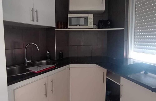 Almeria Apartment | Apartment 'Calle Jaul' with Wi-Fi and Air Conditioning