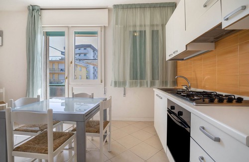 Faro Apartment | Apartment 'Casa Amalia 1 - Trilocale' with Private Terrace and Air Conditioning