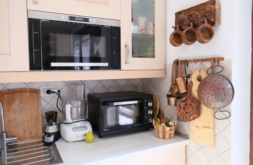 Fontanazzo Apartment | Apartment 'Casa Del Conte' with Mountain View and Balcony