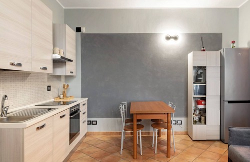 Portacomaro Apartment | Apartment 'Casa Del Nonno' with Mountain View, Wi-Fi and Air Conditioning