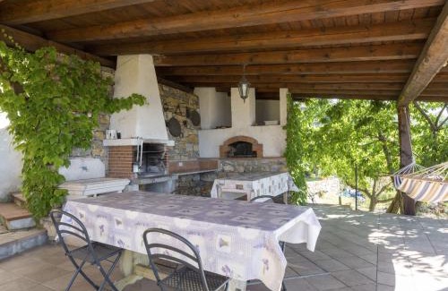 Cason della Guardia Apartment | Apartment Casa della Mimosa by Interhome