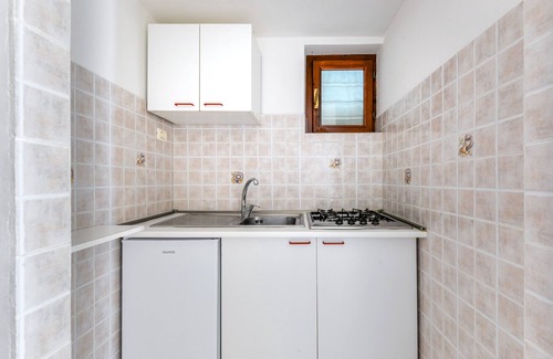 Campo nell'Elba Apartment | Apartment 'Casa Clara' with Sea View, Terrace & Wi-Fi