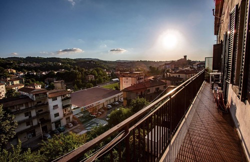 Arcidosso Apartment | Apartment 'Casa Lazzaretti' with Mountain View, Balcony and Wi-Fi
