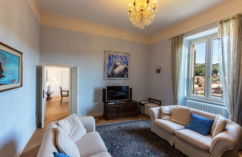 Arcidosso Apartment | Apartment 'Casa Lazzaretti' with Mountain View, Balcony and Wi-Fi
