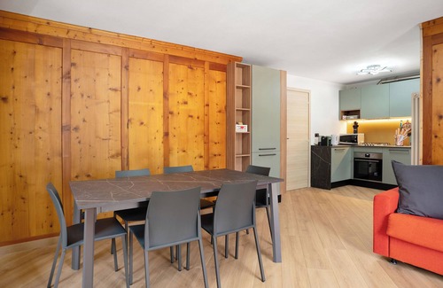 Rabbi Apartment | Apartment 'Casa Picchio' with Mountain View and Balcony