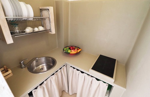 Otranto Apartment | Apartment 'Casa Vacanza Malvasia Nera Otranto' with Shared Pool, Wi-Fi and Air Conditioning