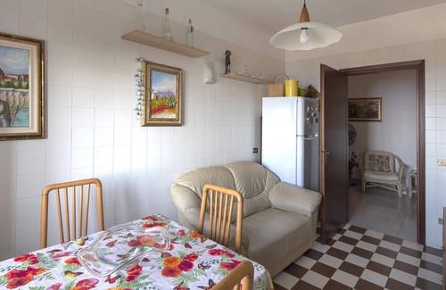 Valderice Apartment | Apartment Casa Vincenza with A/C, Balcony & Wi-Fi